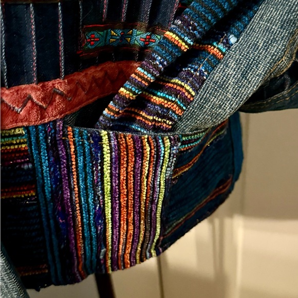 Parsley & Sage Button-up Boho Jean Jacket - Picture 5 of 11